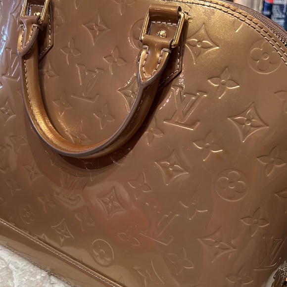 Authentic  Louis Vuitton Alma beach, Patton, leather bag - Picture 8 of 12